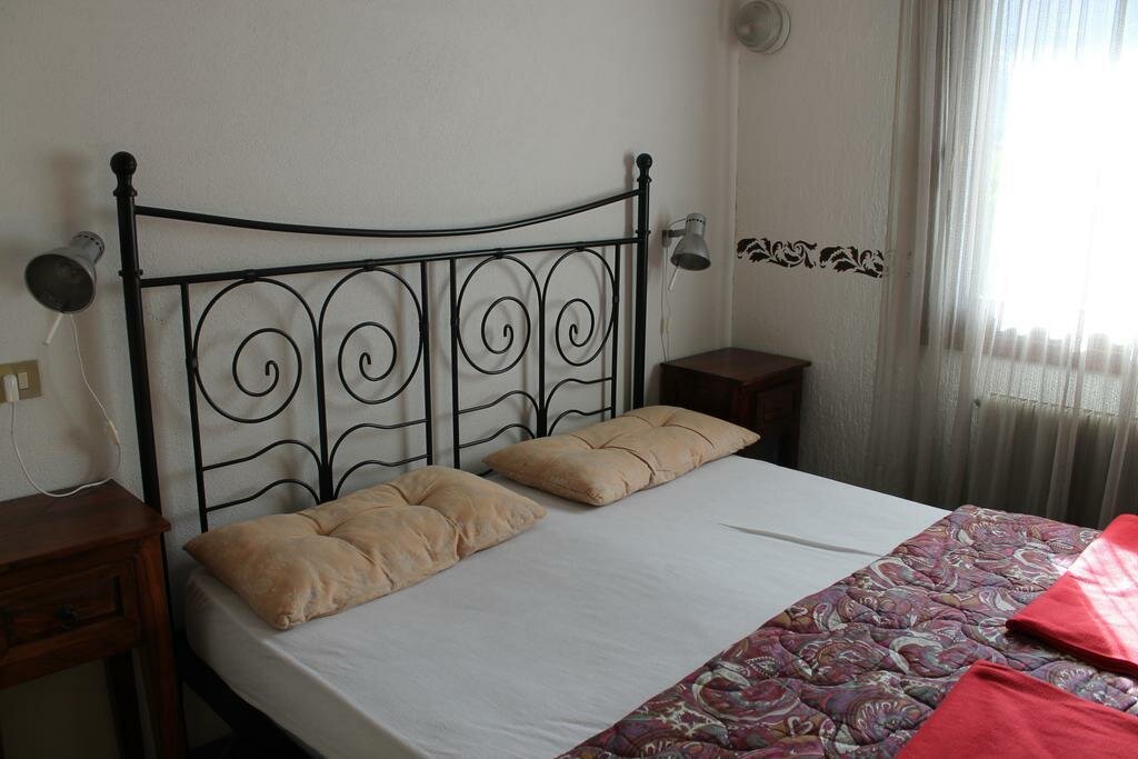 Jolly Residence