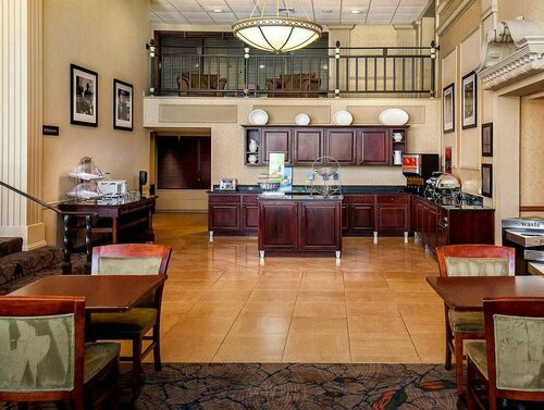 Hampton Inn Wheeling/St. Clairsville, Rezervați Hotel Hoteluri în Ohio cu parcare, Parcare