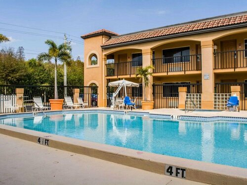 Comfort Inn Sun City Center - Ruskin - Tampa South, Réserver Hôtel Hôtels à Ruskin avec piscine, Piscine