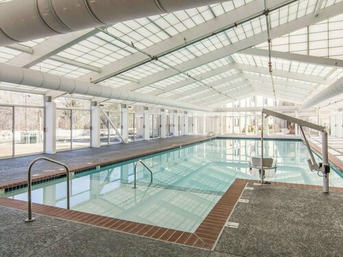 Bluegreen Vacations Patrick Henry Square, an Ascend Collection Resort, Prenota Resort Williamsburg Virginia