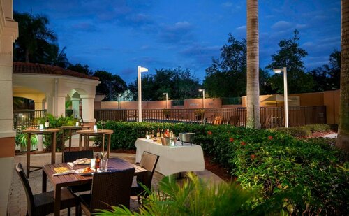 Courtyard by Marriott Fort Lauderdale Weston, Забронировать Отель Отели Вестон с завтраком, Завтраки