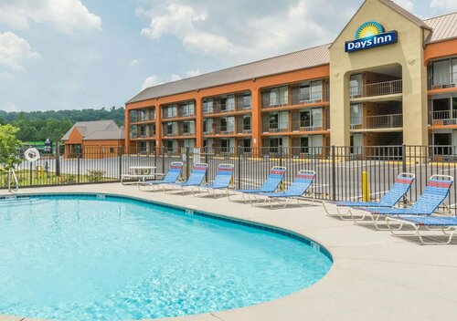 Days Inn Knoxville East, Забронировать Отель Отели Теннесси с парковкой, Парковка