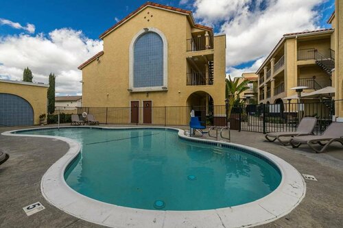 Best Western Moreno Valley Hotel & Suites, Book Hotel Moreno Valley Californien