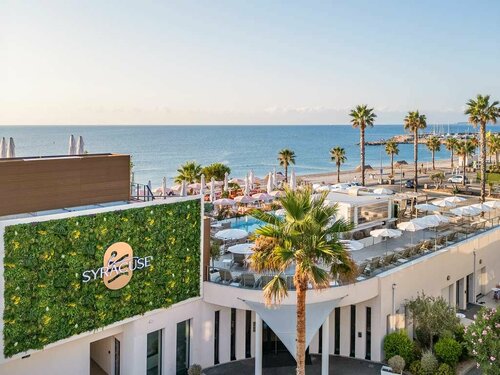 Mercure Villeneuve Loubet Plage, Забронировать Отель Вильнёв-Лубе Приморские Альпы