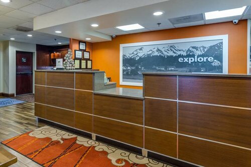 Hampton Inn Johnson City, Забронировать Отель Отели Теннесси с парковкой, Парковка