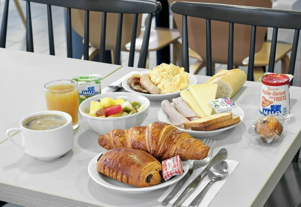 B&b Hôtel Paris Est Bobigny Université