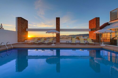 Sercotel Córdoba Medina Azahara, Забронировать Отель Кордова Cordoba Province