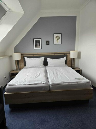 Hotel "Pension Marlis", Book Guesthouse Reichenberg Saxon Elbeland