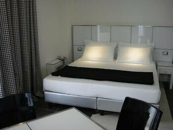 Atmosphere Suite Hotel, Забронировать Отель Мирамаре Римини