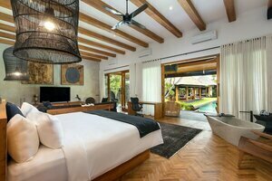 Villa Wolfe by Villa Finder
