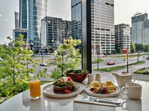 Crowne Plaza - Warsaw - The HUB by IHG, Забронировать Отель Воля Варшава, рядом с Высотное здание компании Warta