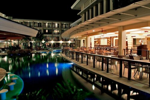 Henann Lagoon Resort, Boek Resort Hotels in Balabag met zwembad, Zwembad