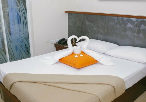 Ey Miner Suites Borromeo, Rezervați Hotel Surigao Mindanao
