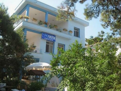 Mavi Pansiyon, Book Hotel Ayvalık Aegean Region