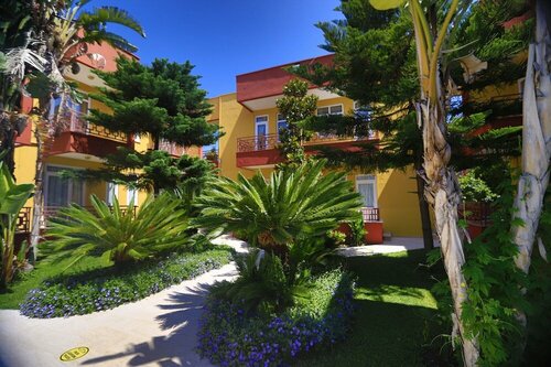 Camyuva Motel, Забронировать Мотель Отели Антальи с бассейном, Бассейн