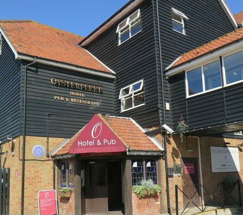 Oyster Fleet Hotel, 预订 酒店 坎维岛 英格兰