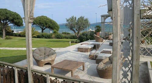 Hôtel Villa Les Rosiers, Забронировать Отель Гримо Сен-Тропе залива