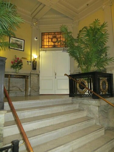 Financial District Furnished Apartment
