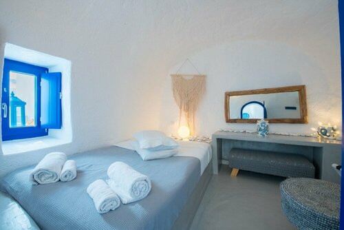 Blu Bianco Cave House, Забронировать Дом для отпуска Отели Ия с парковкой, Парковка