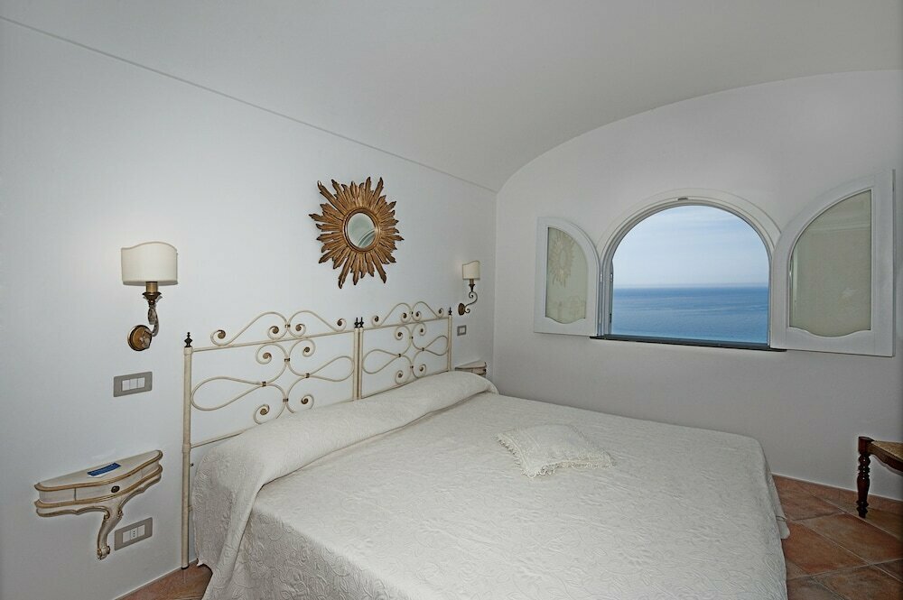Calante Relais Luna