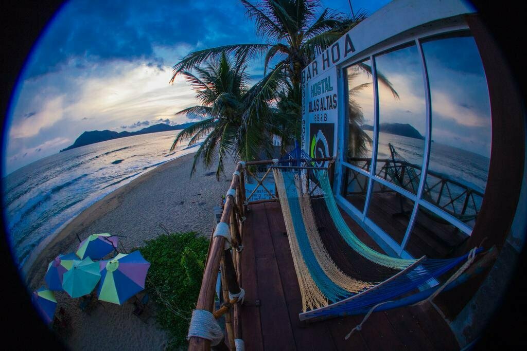 Hostal Olas Altas