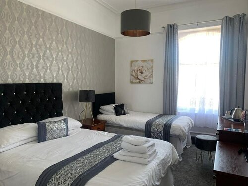 Gordon Arms Hotel, Book Hotel Hoteller i Grampian med parkering, Parkering
