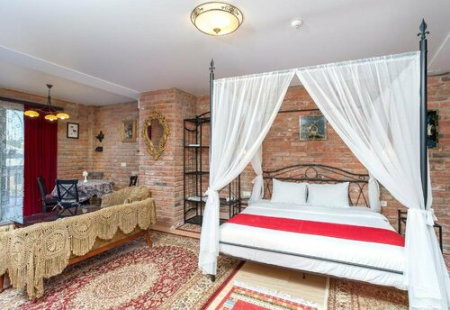 Brooch Boutique Hotel, Varaa Boutique-hotelli Tbilisi Tbilisi Region