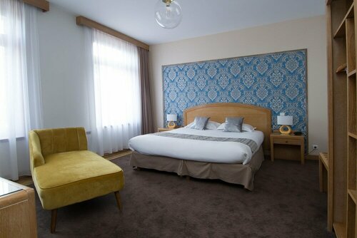 Hotel Eden, Đặt Khách sạn Bethune 