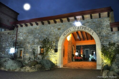 Relais La Colombara, Book Hotel Travo Emilia-Romagna