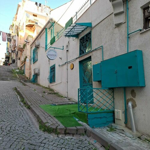 Old City Pansiyon, Забронировать Отель Недорогие отели Стамбула, рядом с Турецкие бани Джагалоглу, недорого