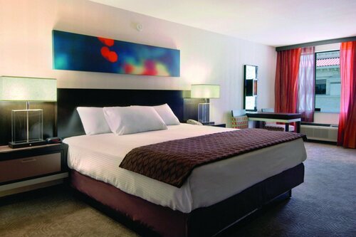 Gold Coast Hotel and Casino, Book Hotel 3-stjernede hoteller i Paradise., 3*