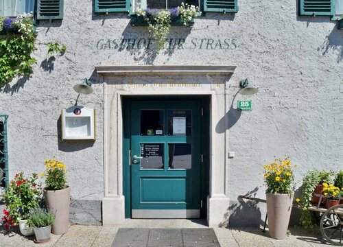 Gasthof zur Strass, Réserver Hôtel Eugendorf Flachgau