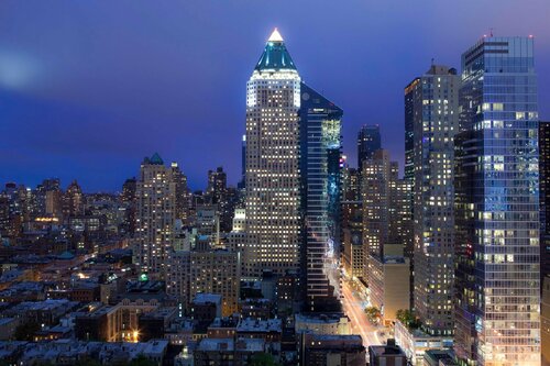 InterContinental New York Times Square, Book Hotel Hoteller i New York State med parkering, Parkering