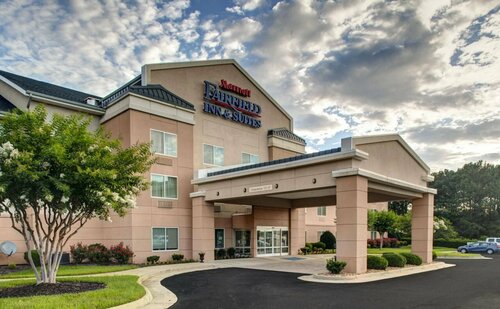 Fairfield Inn and Suites by Marriott Emporia I-95, Prenota Hotel Emporia Virginia