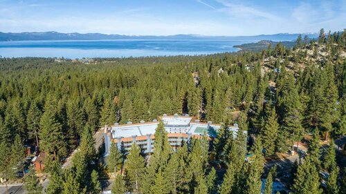 Hilton Vacation Club Tahoe Seasons Lake Tahoe, Забронировать Отель Отели Саут-Лейк-Тахо 3 звезды, рядом с Первый спуск, 3*