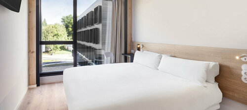 B&B HOTEL Guimarães, Забронировать Отель «постель и завтрак» Отели Гимарайнш с завтраком, Завтраки