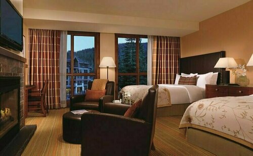 The Ritz-Carlton, Lake Tahoe, Prenota Resort Hotel a Squaw Valley con parcheggio, Parcheggio