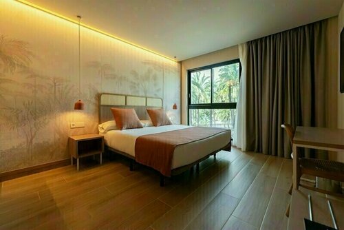 Jardín Milenio, Prenota Hotel Elche Provincia di Alicante