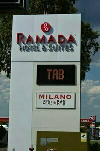 Ramada Hotel & Suites by Wyndham Cabramatta, Забронировать Отель Кабраматта Новый Южный Уэльс