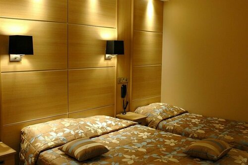 Ibis Styles Annecy Le Vieux, Забронировать Отель Анси Озеро Анси