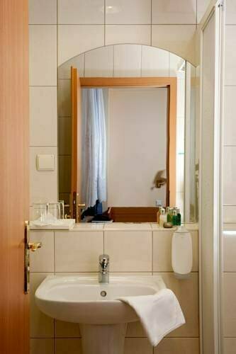 Hotel Albatros, Rezerwuj Hotel Przemysl podkarpackie