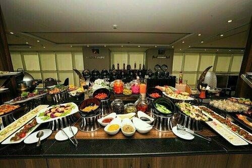 فندق زياره, Buchen Sie Hotel Hotels in Provinz Riad mit Pool, Schwimmbad