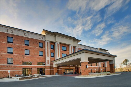 Hampton Inn & Suites By Hilton Knightdale Raleigh, Забронировать Отель Найтдейл Raleigh-Durham Metropolitan Area