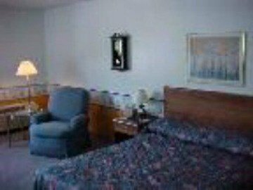 Klopfenstein Inn and Suites, Book Hotel Hoteller i Indiana med parkering, Parkering