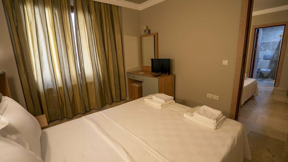 Cunda Marina Otel