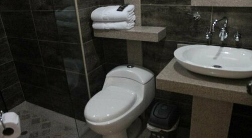 Hoteles Bogotá Inn Lago Chico Zona Rosa, Забронировать Отель Отели Богота с завтраком, рядом с Fanny Mikey National Theatre, Завтраки