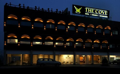 The Cove Wing Panchkula, Book Hotel Hoteller i Panchkula med parkering, Parkering