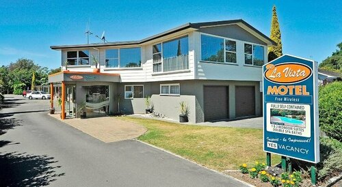 ALa Vista Motel, Забронировать Мотель Отели Палмерстон-Норт с парковкой, рядом с Palmerston North Convention Centre, Парковка