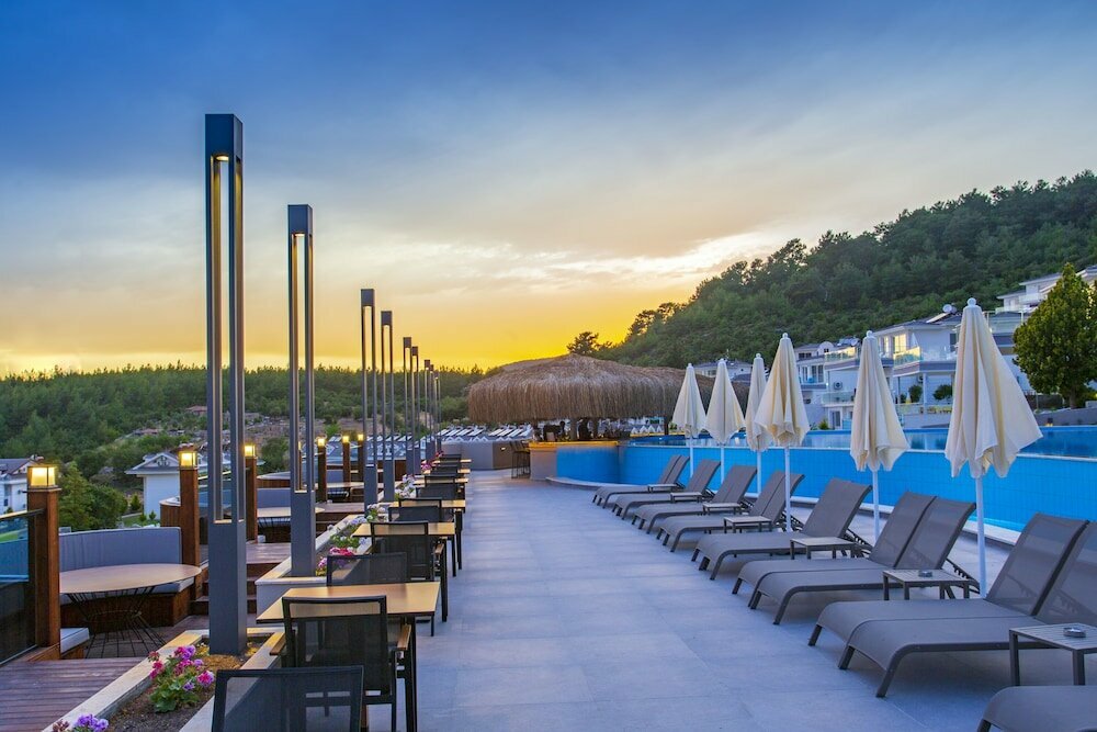 Orka Cove Hotel