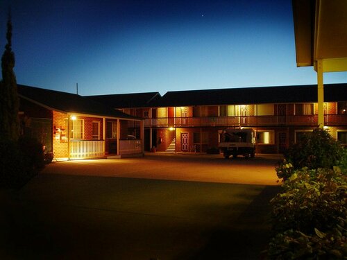 The Crossing Motel, Забронировать Мотель Джуни Riverina